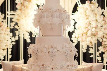 Lyna Wedding Cake