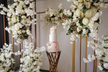Lyna Wedding Cake